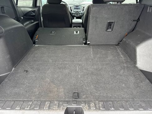 Used 2024 Chevrolet Equinox LT AWD/4WD image 15