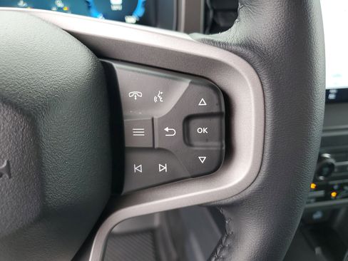 Used 2025 Ford Bronco Badlands image 20