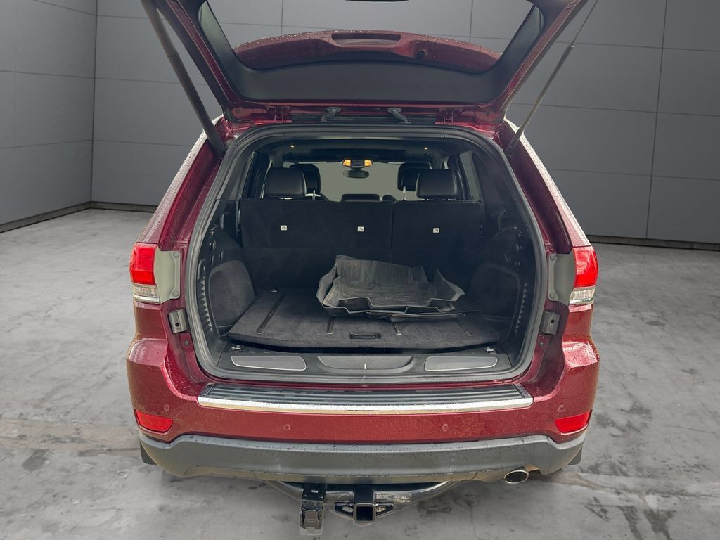 Used 2017 Jeep Grand Cherokee Limited AWD/4WD image 19