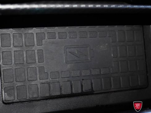 Used 2019 Ford Expedition Limited w/ Equipment Group 303A AWD/4WD image 42
