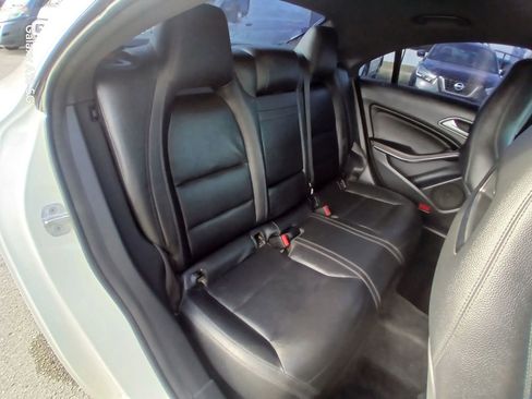 Used 2015 Mercedes-Benz CLA 250 image 15