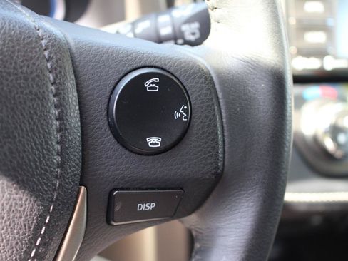 Used 2014 Toyota RAV4 Limited w/ Technology Package AWD/4WD image 19