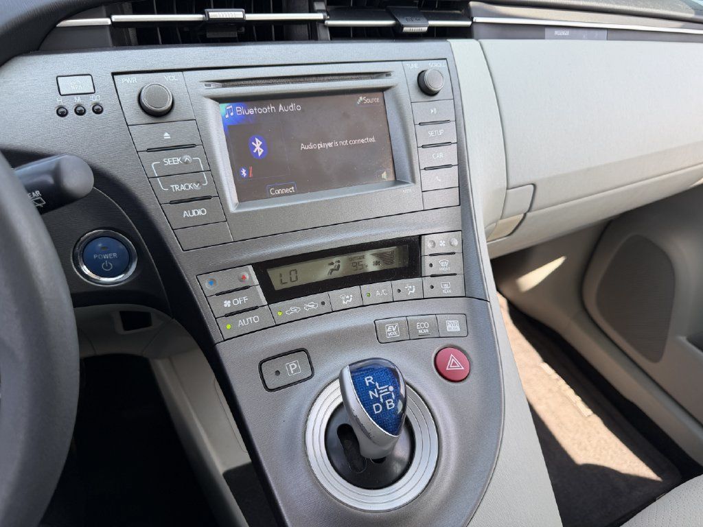 Used 2012 Toyota Prius Two FWD image 18
