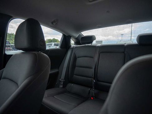 Used 2024 Chevrolet Malibu LT FWD image 12