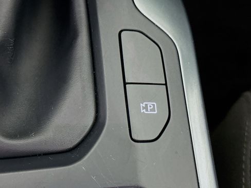 Used 2025 Kia K4 FWD image 26
