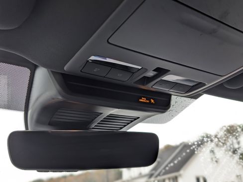 Used 2025 MAZDA CX-90 Plug-In Hybrid w/ Premium Plus image 33