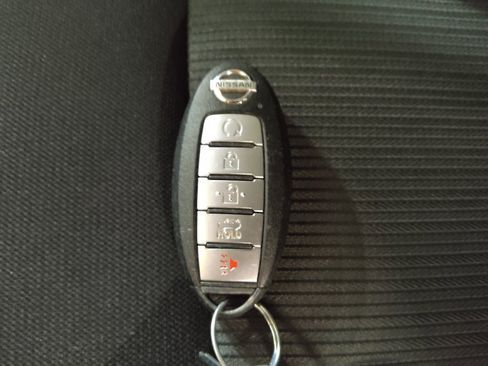 Used 2021 Nissan Sentra SV FWD image 32