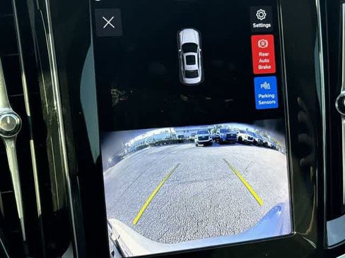Used 2024 Volvo S60 B5 Core FWD image 26