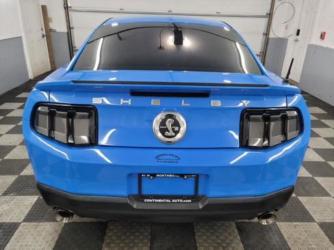 Used 2010 Ford Mustang GT RWD image 4
