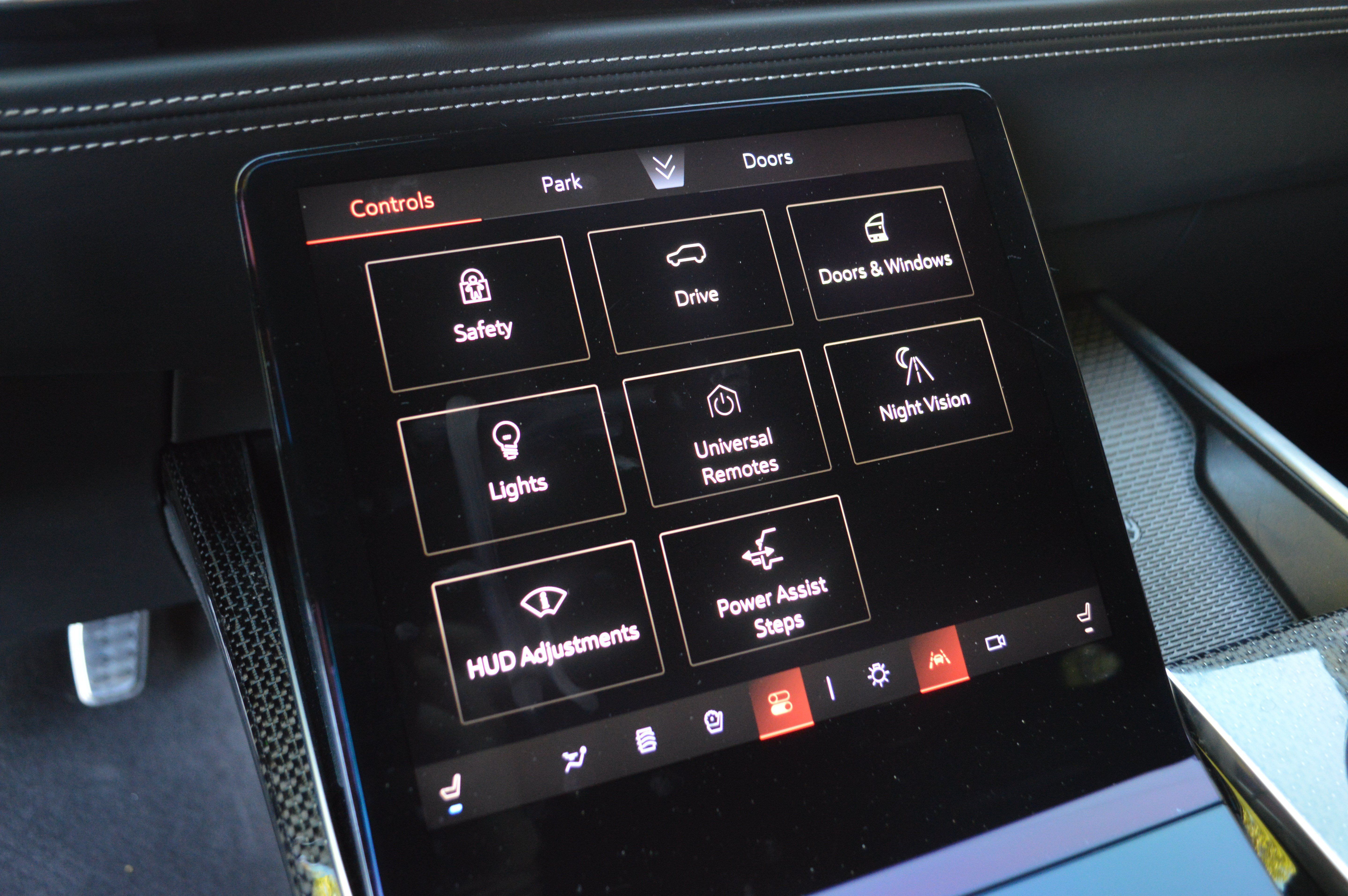 Used 2025 Cadillac Escalade V AWD/4WD image 25