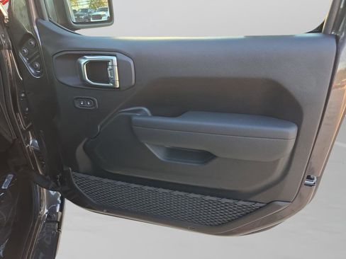 New 2026 Jeep Wrangler Sport AWD/4WD image 31