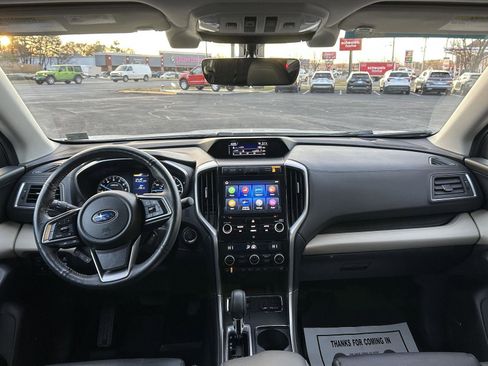 Used 2022 Subaru Ascent Limited w/ Technology Package image 29