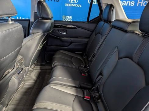 Certified 2024 Honda Pilot Touring image 16