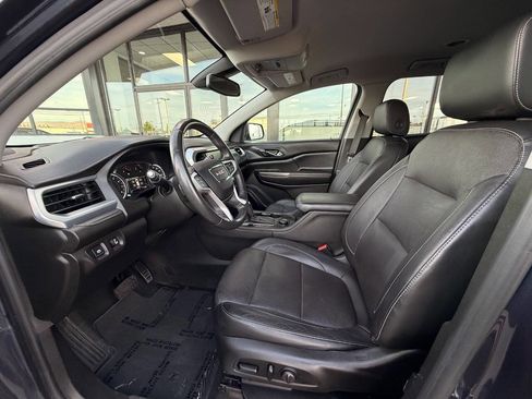 Used 2018 GMC Acadia SLT AWD/4WD image 11
