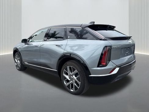 New 2026 Cadillac Optiq Luxury 1 RWD image 7