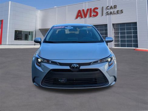 Used 2024 Toyota Corolla LE image 2
