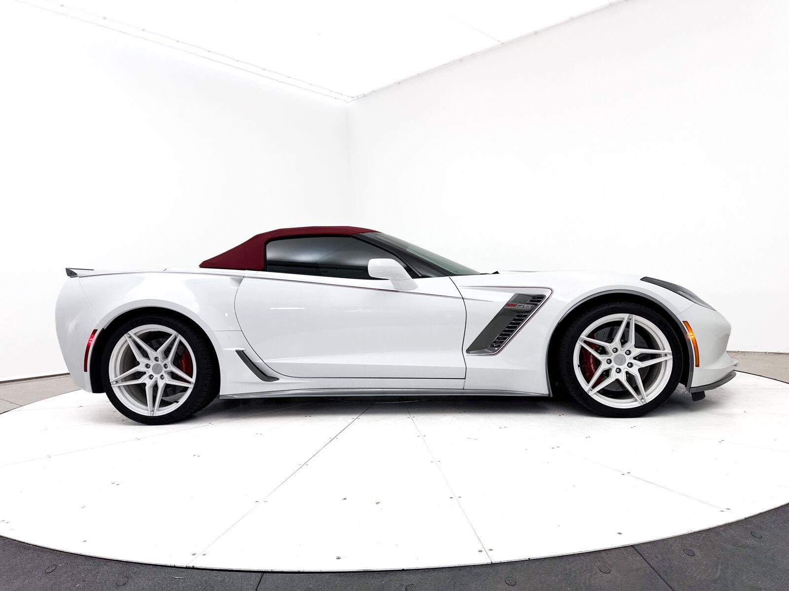 Used 2017 Chevrolet Corvette Z06 RWD image 37