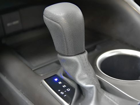 Used 2024 Toyota Camry LE w/ Convenience Package image 29