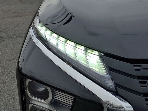 Used 2026 Mitsubishi Eclipse Cross SE image 11