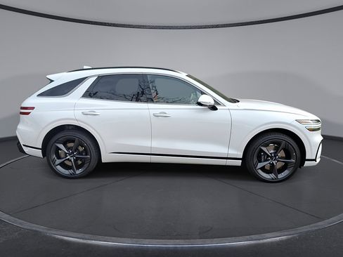 New 2026 Genesis GV70 2.5T Sport Prestige AWD/4WD image 9