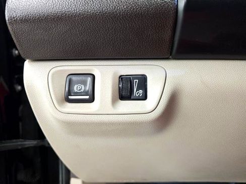 Used 2019 GMC Acadia Denali image 13