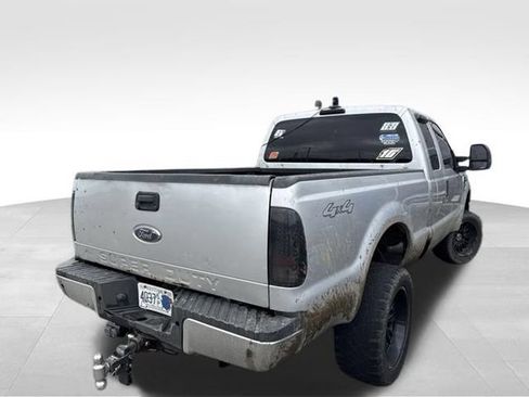 Used 2010 Ford F250 4x4 SuperCab Super Duty image 5