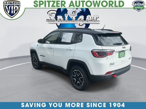 Used 2025 Jeep Compass Trailhawk AWD/4WD image 7