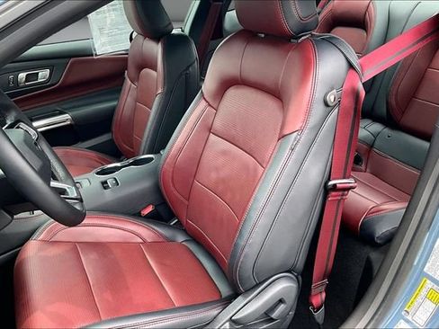 Used 2025 Ford Mustang GT Premium RWD image 21