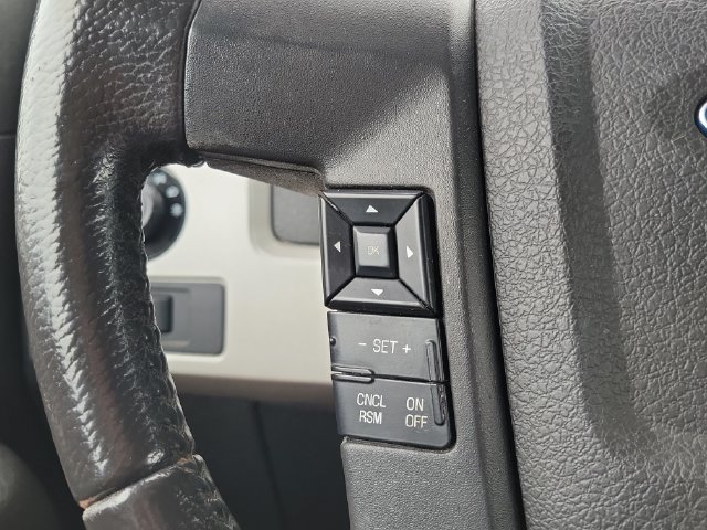 Used 2014 Ford F150 FX4 w/ Equipment Group 402A Luxury AWD/4WD image 16