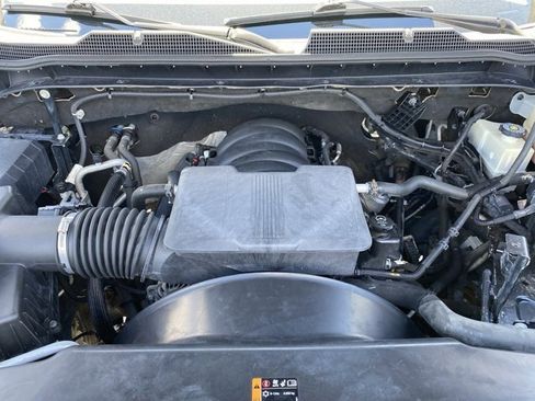 Used 2020 Chevrolet Silverado 2500 Custom w/ Custom Value Package image 21