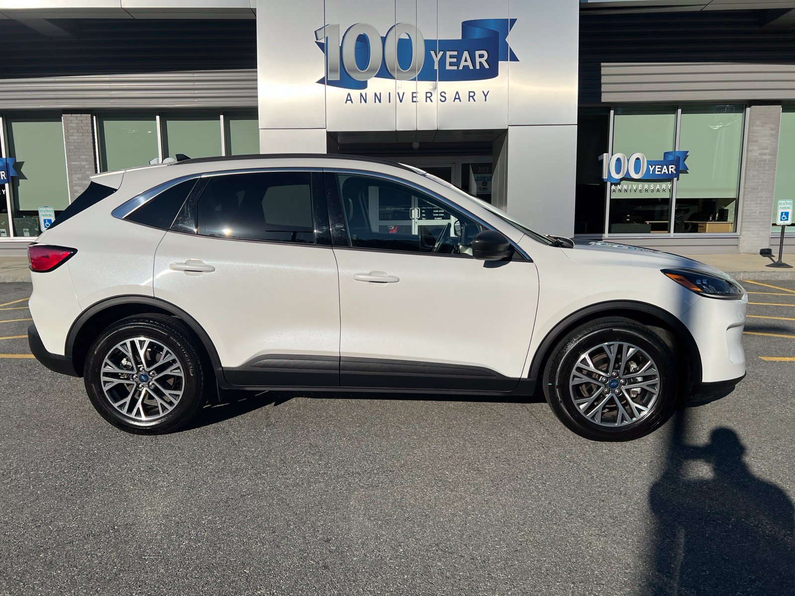 Certified 2020 Ford Escape SEL AWD/4WD image 10