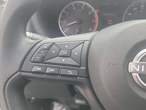 Certified 2025 Nissan Sentra S FWD image 21