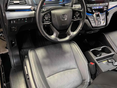 Used 2024 Honda Odyssey Elite image 57
