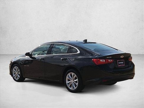 Used 2025 Chevrolet Malibu LT FWD image 7
