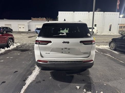 Certified 2023 Jeep Grand Cherokee L Laredo image 6