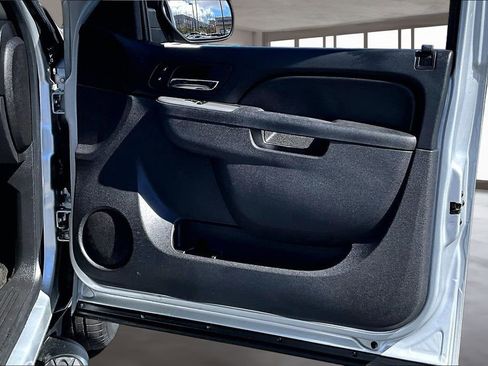 Used 2013 Chevrolet Tahoe LT w/ Suspension Package, Off-Road image 24