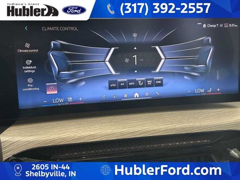 Used 2025 BMW 330i Sedan RWD image 19