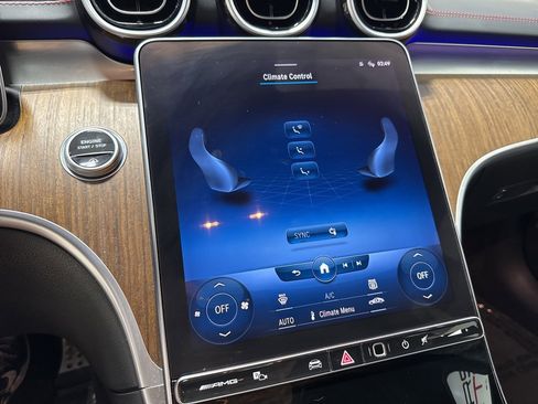 Used 2023 Mercedes-Benz C 43 AMG 4MATIC Sedan image 23