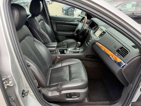 Used 2013 Lincoln MKS image 14