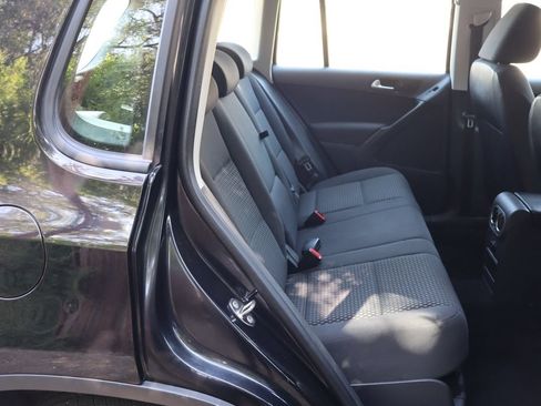 Used 2011 Volkswagen Tiguan S AWD/4WD image 21