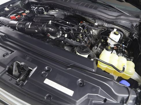 Used 2021 Ford F250 Platinum w/ Tremor Off-Road Package image 22