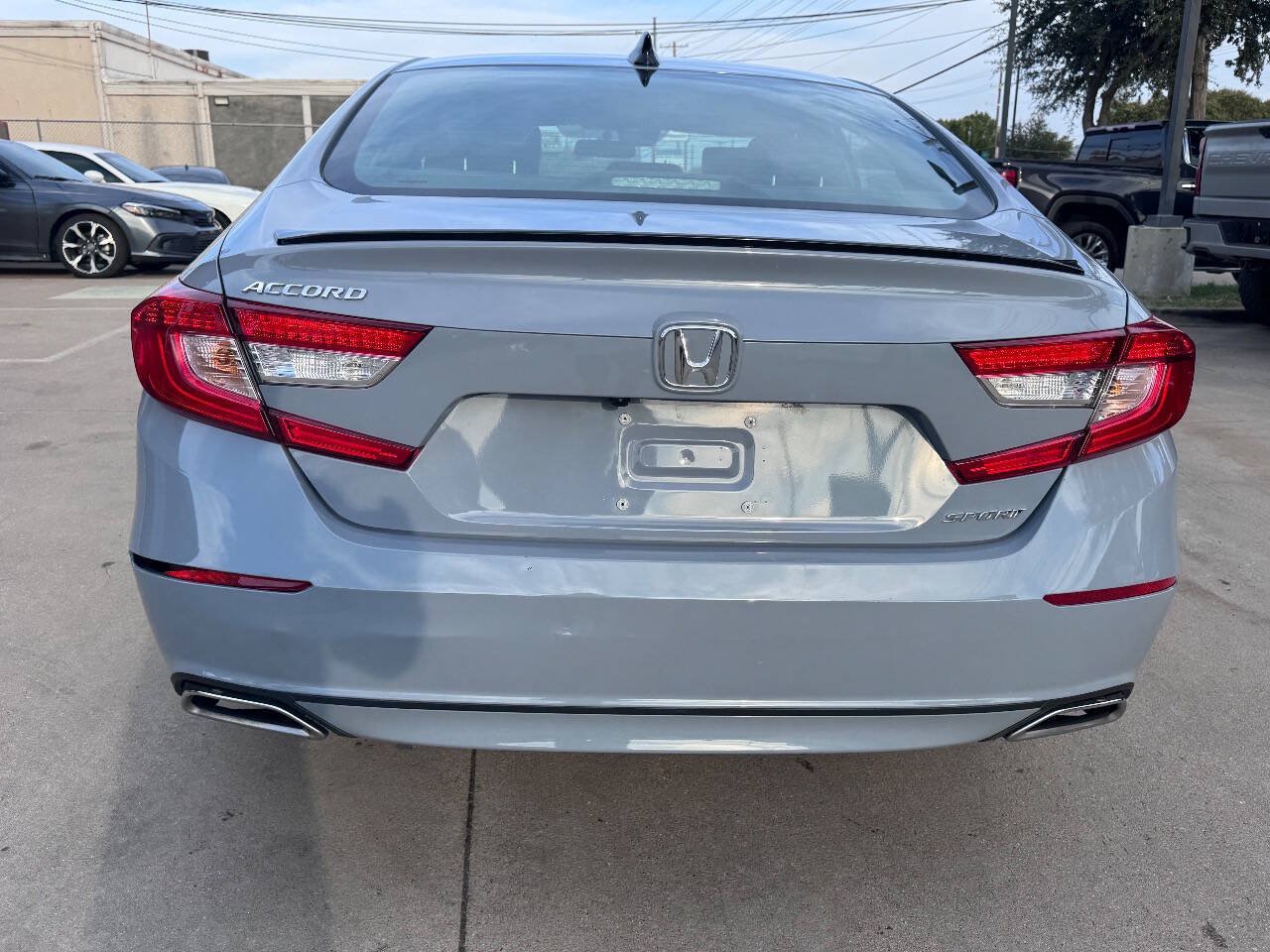 Used 2022 Honda Accord Sport image 6