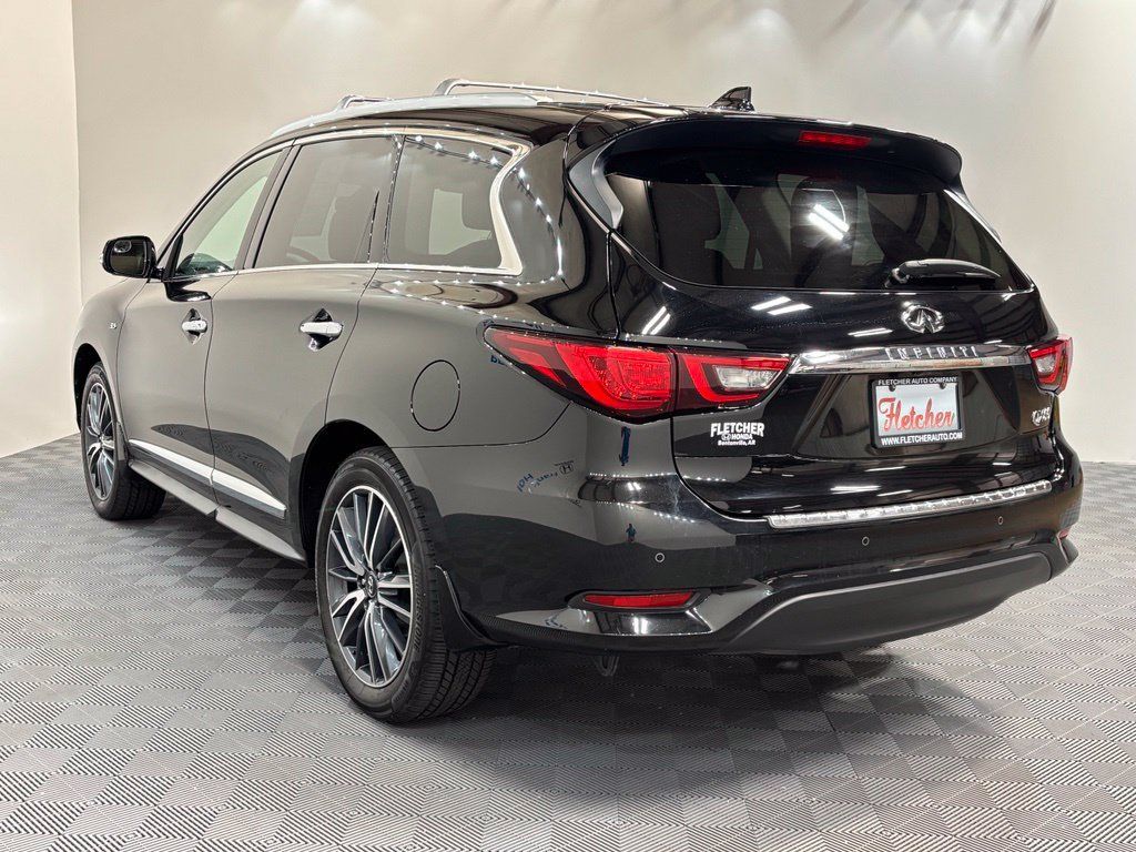 Used 2018 INFINITI QX60 Luxe w/ Deluxe Technology Package AWD/4WD image 4