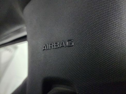 Used 2022 Ford F250 Lariat w/ Lariat Value Package image 47