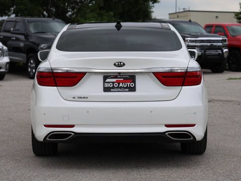 Used 2016 Kia K900 Luxury image 10