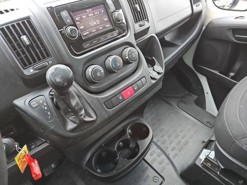 Used 2021 RAM ProMaster 2500 image 22