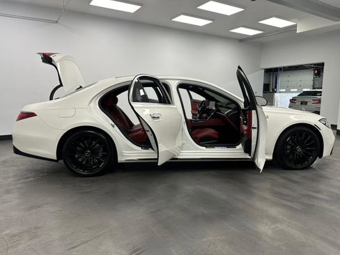 Used 2021 Mercedes-Benz S 580 4MATIC Sedan image 26