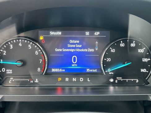 Used 2022 Ford Explorer XLT w/ Equipment Group 202A image 31