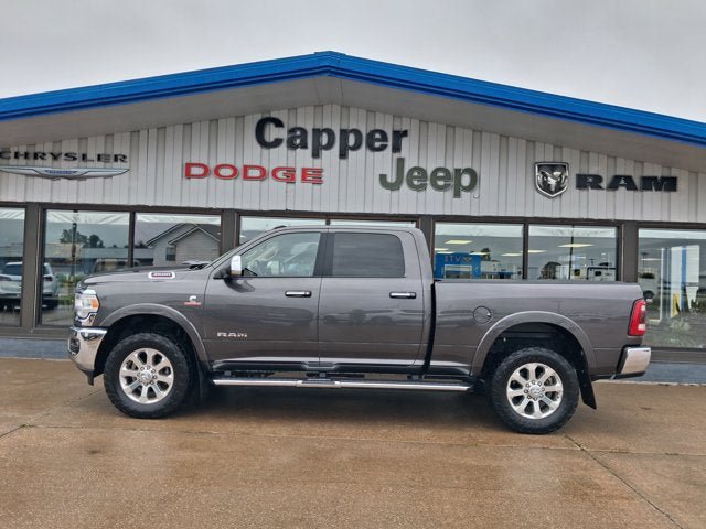 Used 2022 RAM 3500 Laramie AWD/4WD image 2