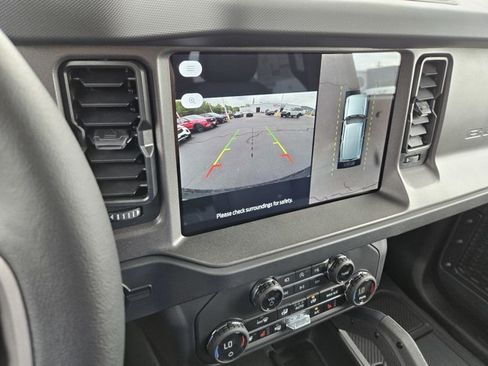 New 2026 Ford Bronco Badlands AWD/4WD image 9